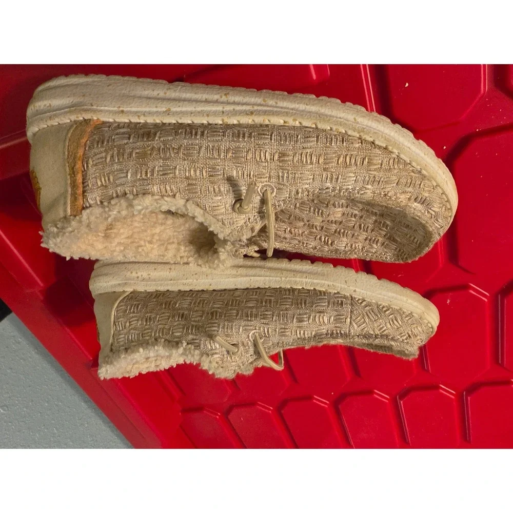 Hey Dude Wendy Kids Tan Gold Metallic Faux Fur Lined Slip On Loafers Shoes yt1